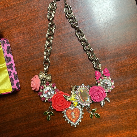 Betsey Johnson rare heart and lock necklace with box not original to necklace - Picture 7 of 9